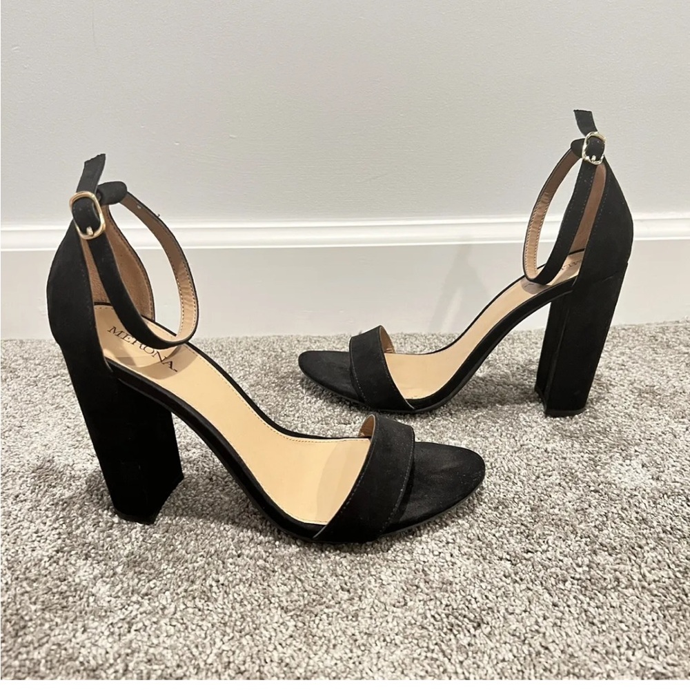 Merona black heels in size 10.